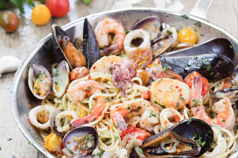 Spaghetti with Seafood Melange